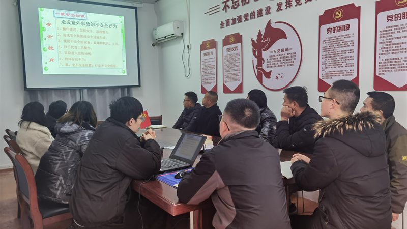 以下是一些在上海具有较高知名度和口碑的少儿编程品牌：