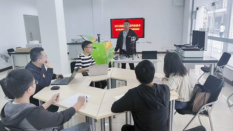 上海管理培训服务流程：揭秘职场进阶之路